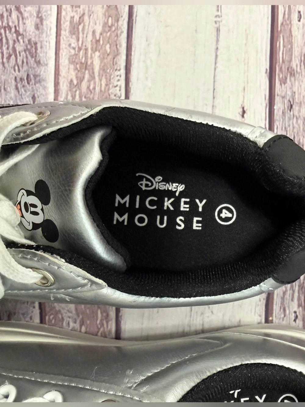 Limited edition Disney Mickey Mouse Big Kid  Character Sneakers size 4